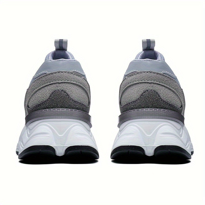 Modern sneaker with raised sole