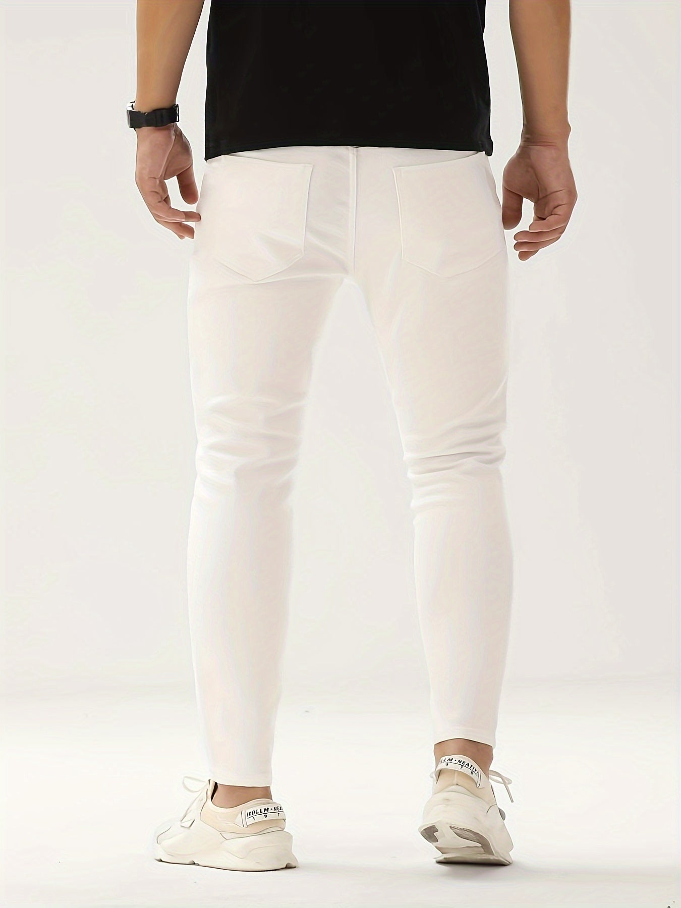 Chic Stretch Jeans for Men