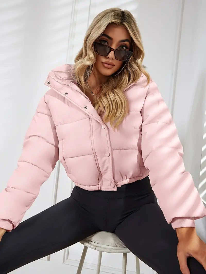 Luxurious puffer jacket with hood