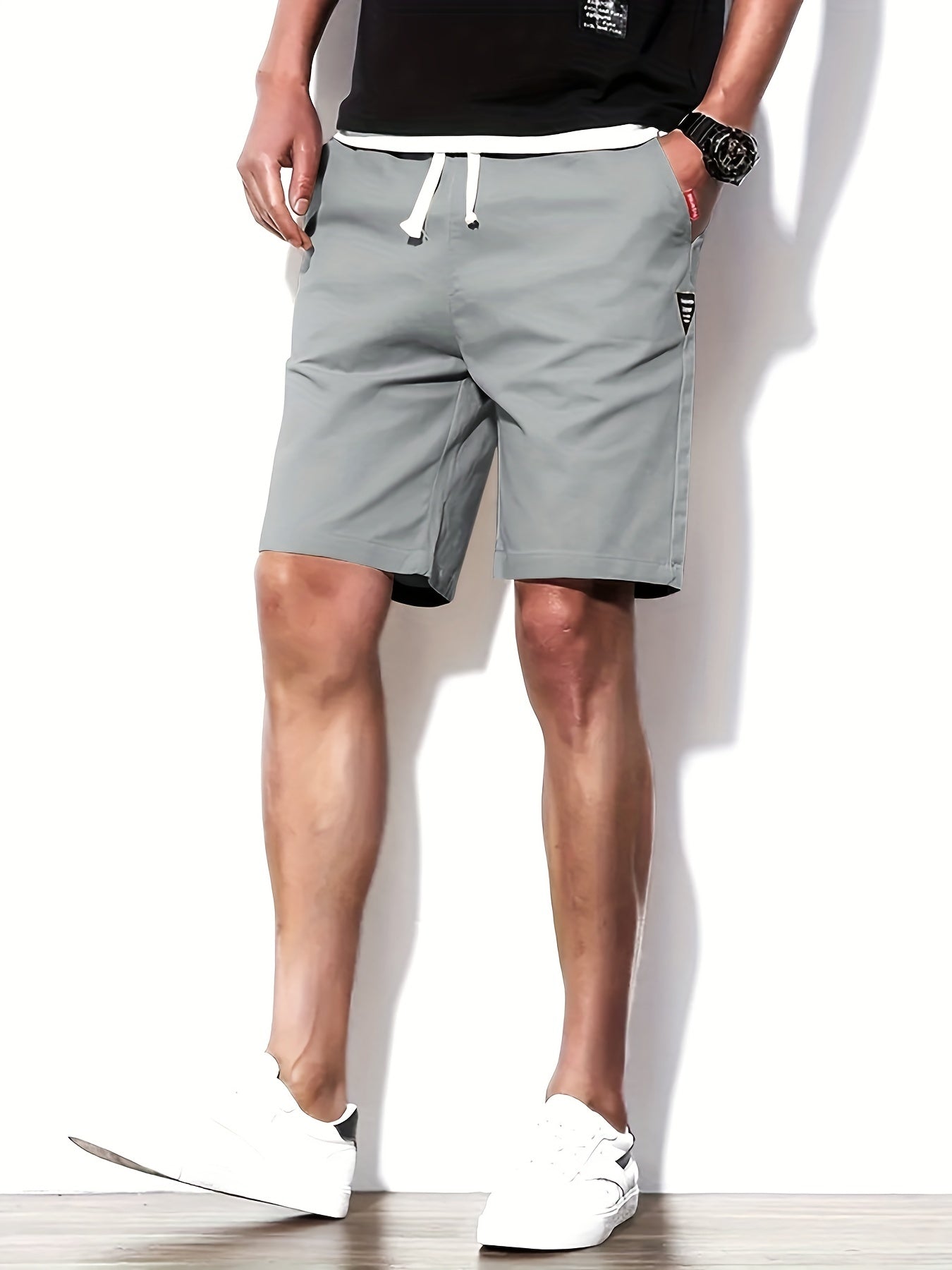 Basic shorts for men