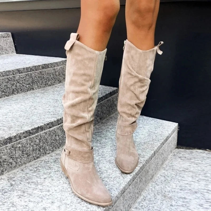 Sahara suede boots