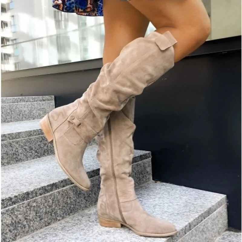 Sahara suede boots