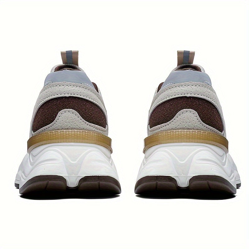 Modern sneaker with raised sole