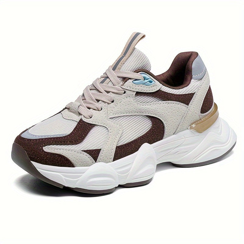 Modern sneaker with raised sole