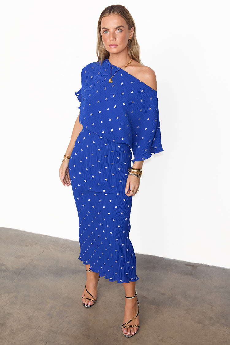 Off-shoulder Maxi dress